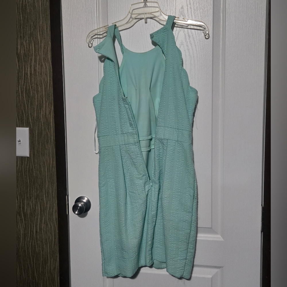 Dress With Pockets - Picture 2 of 4